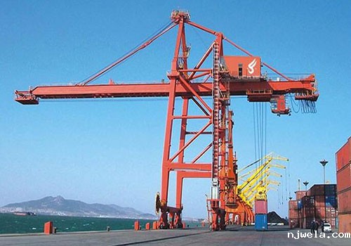 岸边集装箱起重机 岸边集装箱起重机